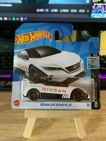 Hot Wheels Nissan leaf Nismo RC_02 - Bílá