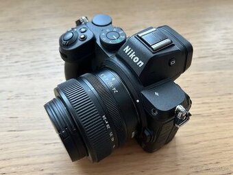 Nikon Z5 + Nikkor 24-50mm
