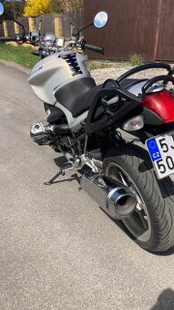 BMW R1200R