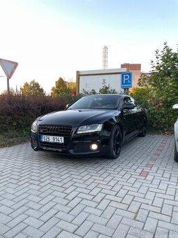 Prodám  Audi A5 Coupe 3.0 TDI 176kw Quattro