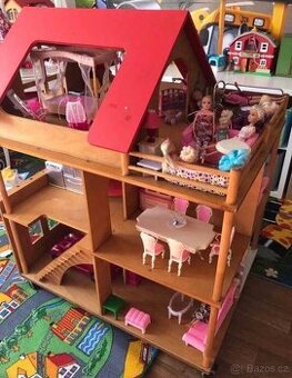 Domeček pro Barbie