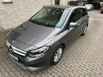 Mercedes-Benz B, 134.449 km, 1.6 benzín 90 kW, rok 2015