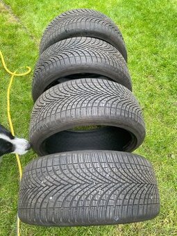 Sada pneu 225/40 r18