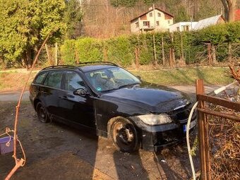 BMW e91  320d