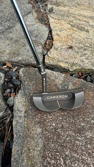 Prodám putter Scotty Cameron No.6 CIRCA cena 3990,-