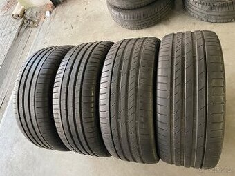 Prodám letní pneumatiky 245/35/20 Pirelli a Kumho celá sada