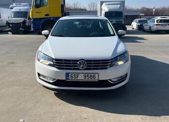 Volkswagen SE 2.0 tdi. 2014 rok