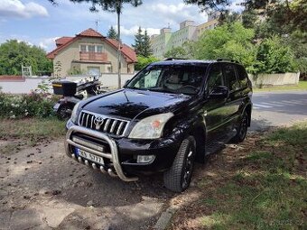 Toyota Land Cruiser, 3,0 D4D 4x4 7-Míst