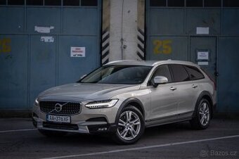 Volvo V90 CC D5 2.0L Cross Country AWD A/T