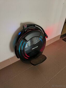 Elektrická jednokolka Inmotion V10F