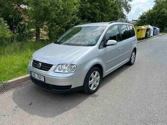Vw Touran 2.0tdi 103kw DSG - 1