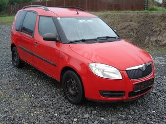 ŠKODA ROOMSTER 1.2 12V