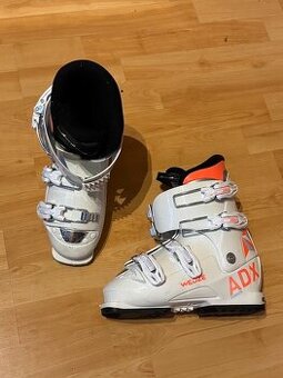 Lyžařské boty vel 37