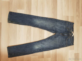 Klučičí džíny Levis