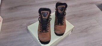 Hnědé zimní Thermo boty Weinbrenner, podrážka Vibram, 43