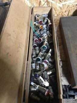 Originální přepínač světel spínač brzdového světla