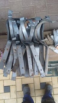 Střešní žlabove háky