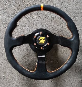 Sportovní volant Races