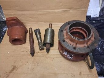 Zetor 5745 5748 díly manzetova naprava