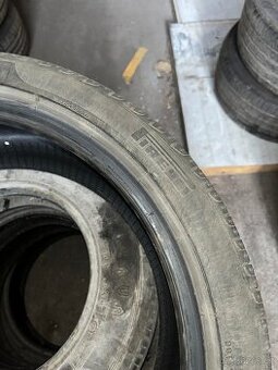 Letní pneumatiky pirelli 235/40/19