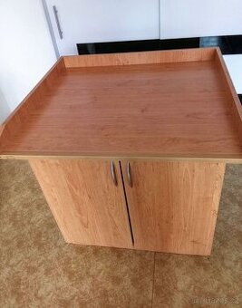 Prodám přebalovací pult