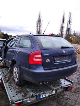 nd z škoda octavia 2 1.9tdi modrá sedan combi
