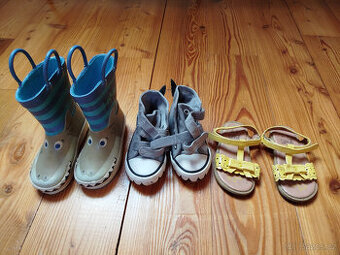 dětské boty velikost 23
