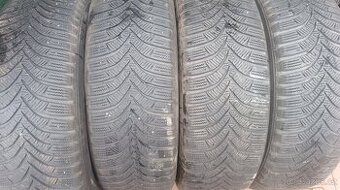 195/65 R15 91T , čtyři zimní pneumatiky Hankook Winter Icept