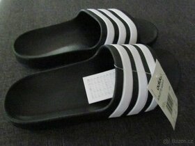 Pantofle Adidas-černé nové