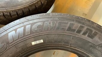 nová Michelin 315/60 r22,5 vodící