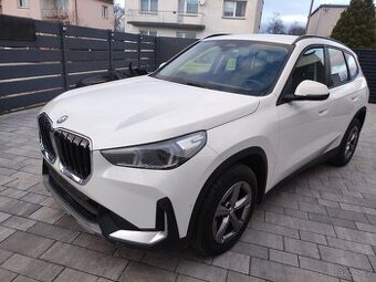 Bmw X1 nev model CR dokłady