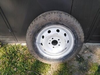205 /70 R 15 C 1ks