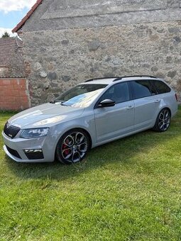 Škoda Octavia 3 RS Challenge/DSG/Steel Grey/ Tažné 3.5T