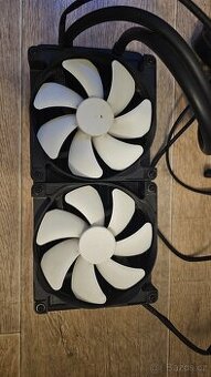 Vodni chlazení NZXT kraken x61 - 1
