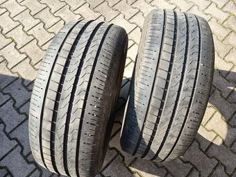 235/55R18