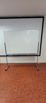 Magnetická otočná tabule s podstavcem