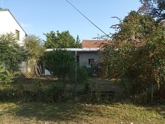Prodej stavebního pozemku 554 m2 v Praze - Hrnčířích