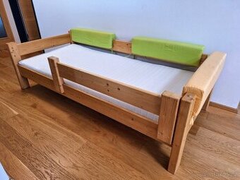Prodám dřevěnou masivní postel Sendy 900×2000mm