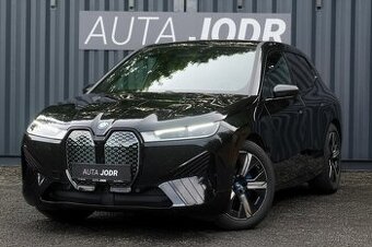 BMW IX xDrive 50 385 kW, Panorama, Tažné, Záruka