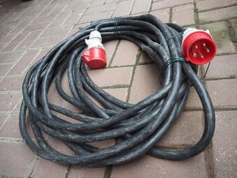 Prodlužovací kabel 380V