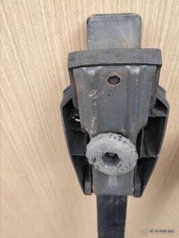 PRODÁM PŘÍČNÍKY NA HAGUSY FORD GALAXI