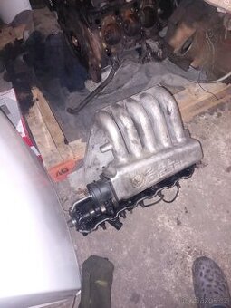 Motory 2.4d T4