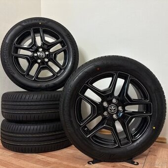 NOVÁ TOYOTA RAV4 5x114,3 R19 ET40+NOVÉ LETNÍ 235/55R19