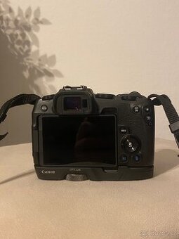 CANON EOS RP + Adaptér