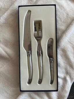 Sada nožů na sýry