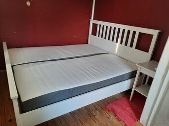 Postel HEMNES s rošty