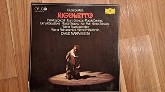 Verdi Rigoletto, La Traviata, Bizet Carmen - LP desky