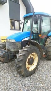Traktor New Holland TD80D