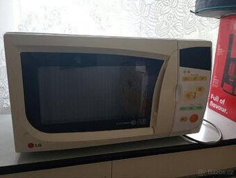 Mikrovlnka LG