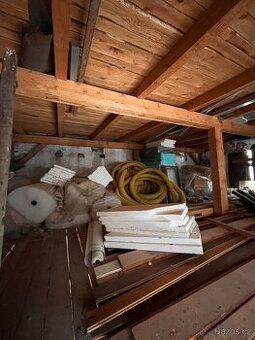 Izolační materiál